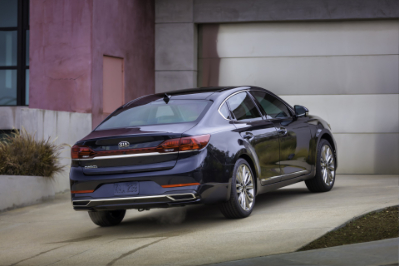 2020-Kia-Cadenza-4.jpg