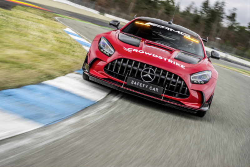 Mercedes-AMG-GT-Black-Series-2022-F1-Safety-Car-12.jpg