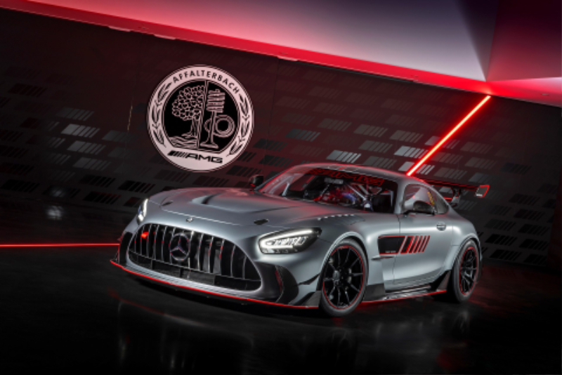 Mercedes-AMG-GT-Track-Series-1.jpg