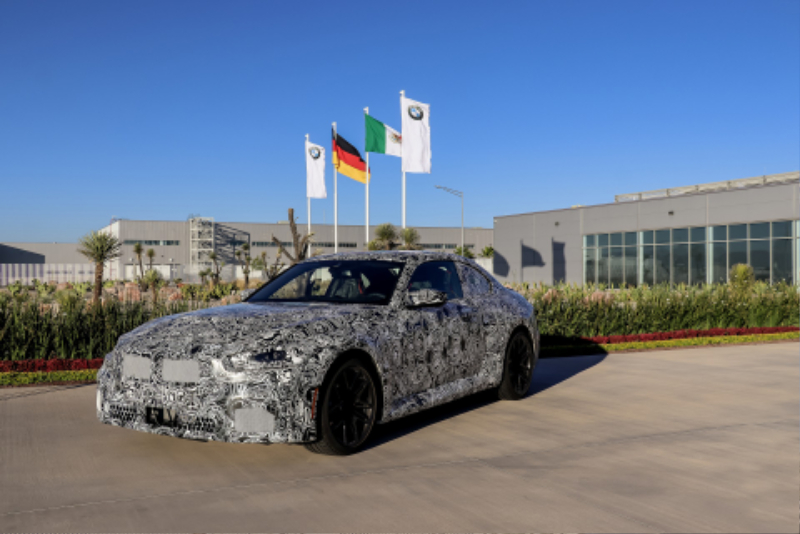 BMW-M2-Teaser-4.jpg