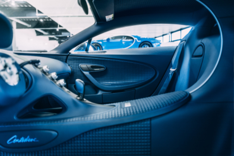 Bugatti-Centodieci-Interior-3.jpg