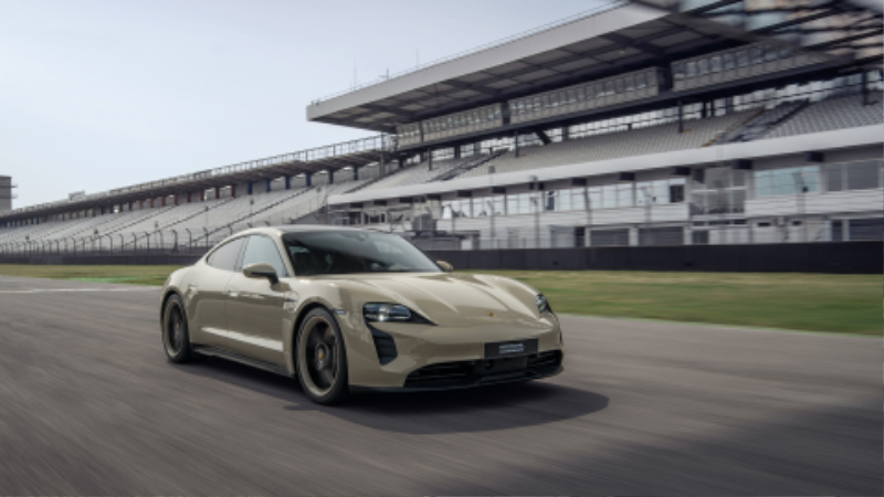 2022-Porsche-Taycan-GTS-Hockenheimring-Edition-1.jpeg