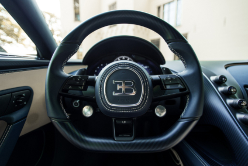 Bugatti-Chiron-LEbe-15.jpg