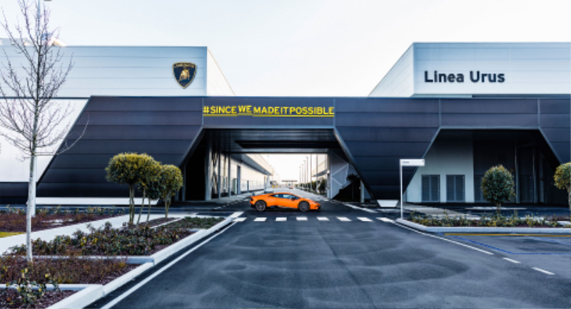 Lamborghini-1a.jpg