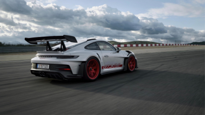 2023-Porsche-911-GT3-RS-00003.jpg