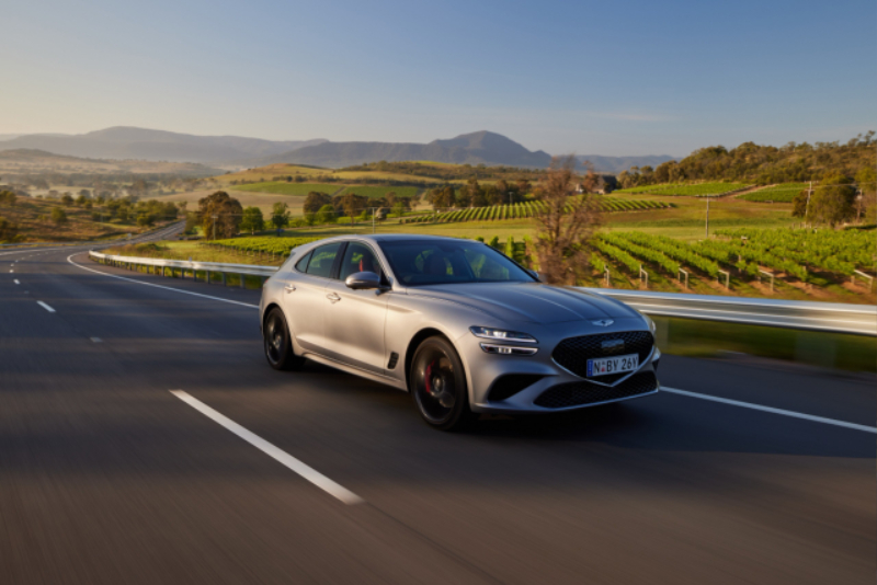 genesis-g70-to-receive-second-facelift-for-model-year-2024-ev-coming-in-2026_12.jpg