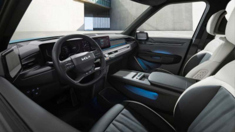 2023-kia-ev9-gt-line-interior (1).jpg