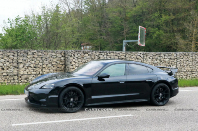 2024-Porsche-Taycan-GT-7.jpg