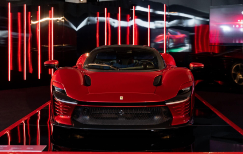 Ferrari-Universo-Purosangue-5.jpg