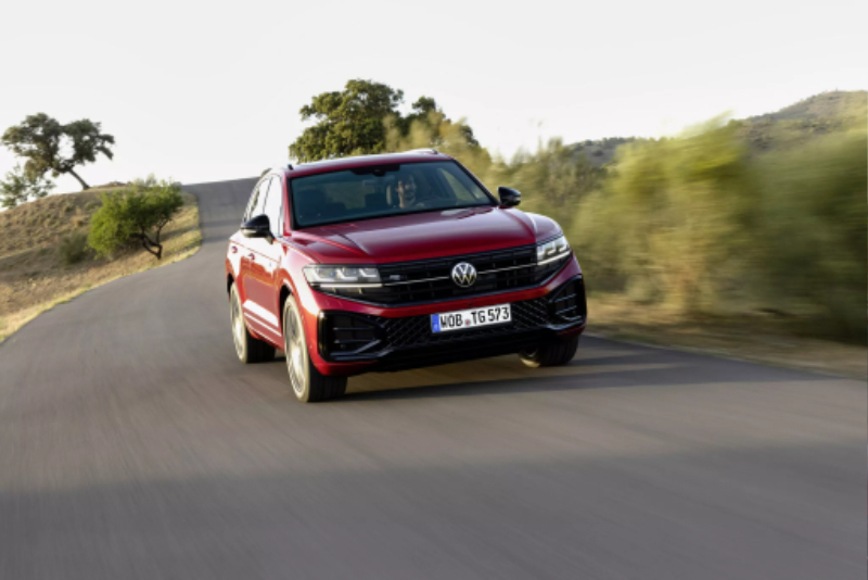 2024-VW-Touareg-6-2048x1366.jpg