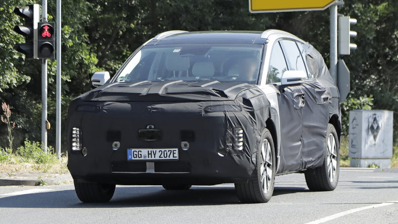 Hyundai Ioniq 7 spyshots-4.jpg