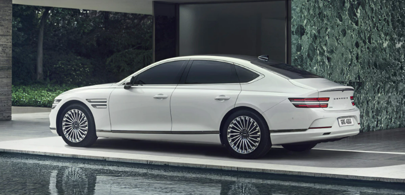 2022-genesis-electrified-g80-side-profile.png