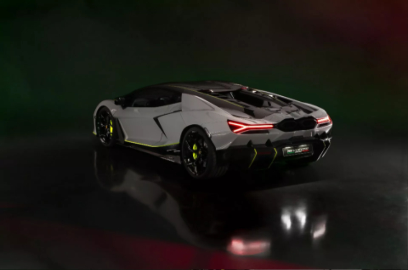 Lamborghini-Revuelto-1.jpg