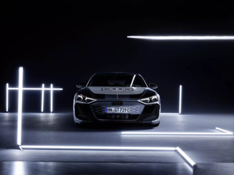 2025-Audi-E-Tron-GT-Prototype-5-2048x1536.jpg