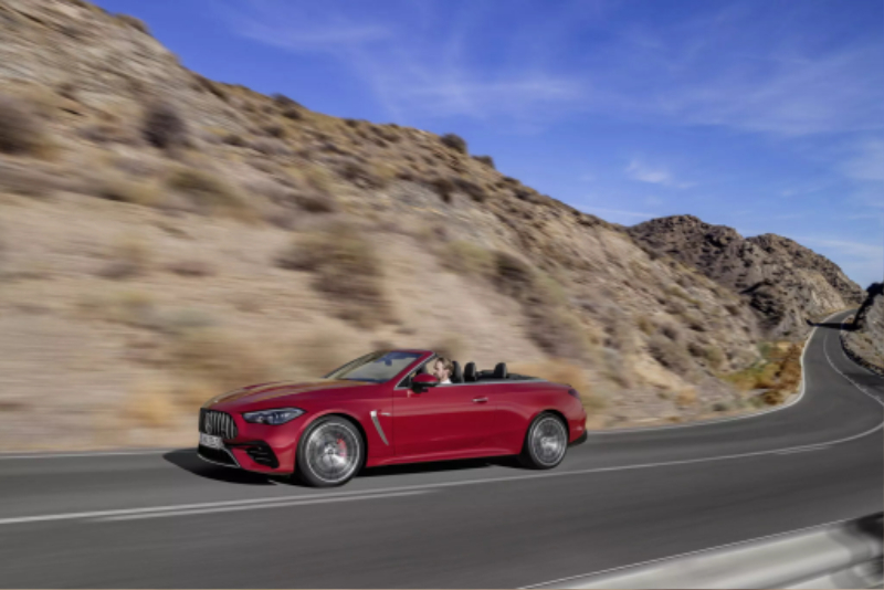 Mercedes-AMG-CLE-53-4MATIC-Cabriolet-1-2048x1366.jpg