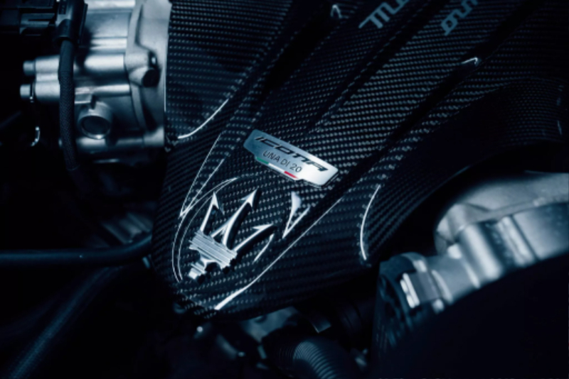 Maserati-MC20-Icona-3-2048x1365.jpg